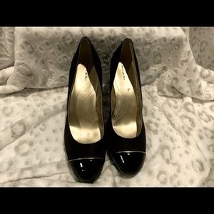 #75  Tahari Black Fabric Patent Leather Toe and Heel